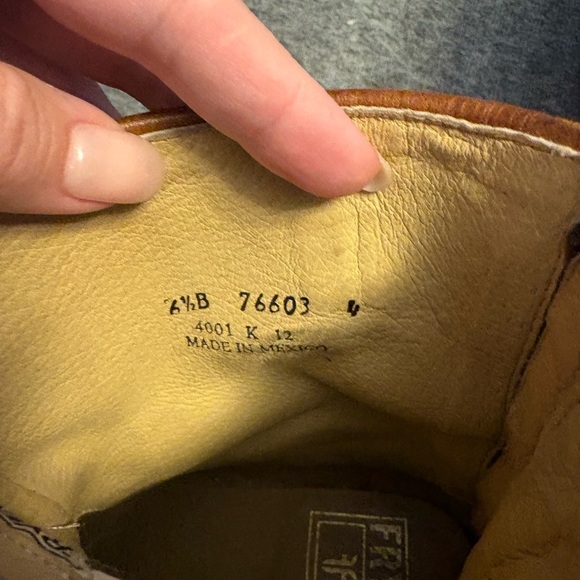 FRYE Conag Veronica Short Zip-Up Back Boots - Picture 6 of 6